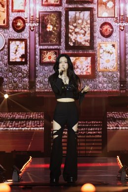 TAEYEON (แทยอน) โวคอล ควีนเหนือกาลเวลา สร้างสรรค์การแสดงสดชิ้นเอกระดับมาสเตอร์พีซ ถ่ายทอดประวัติศาสตร์ในฐานะศิลปินเดี่ยวตลอด 10 ปี ผ่านคอนเสิร์ต "TAEYEON CONCERT - The TENSE in BANGKOK"